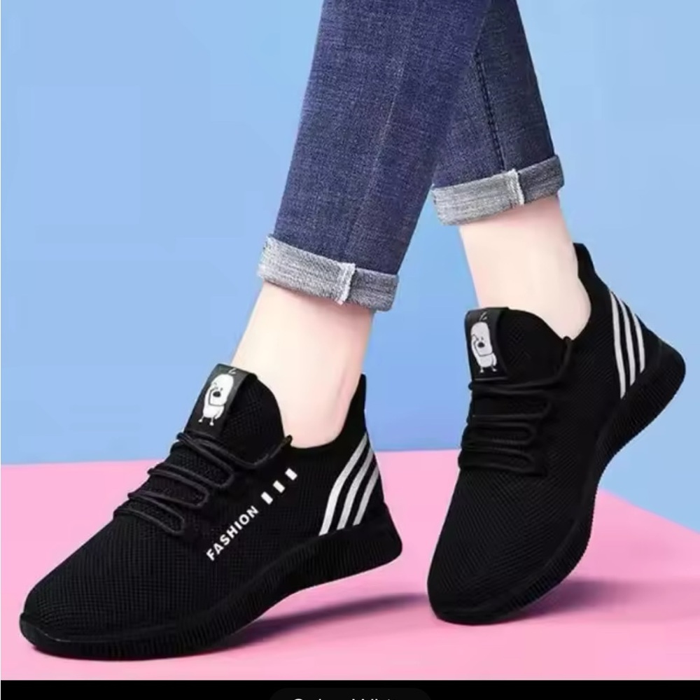 Fashion athletic light weight shoes